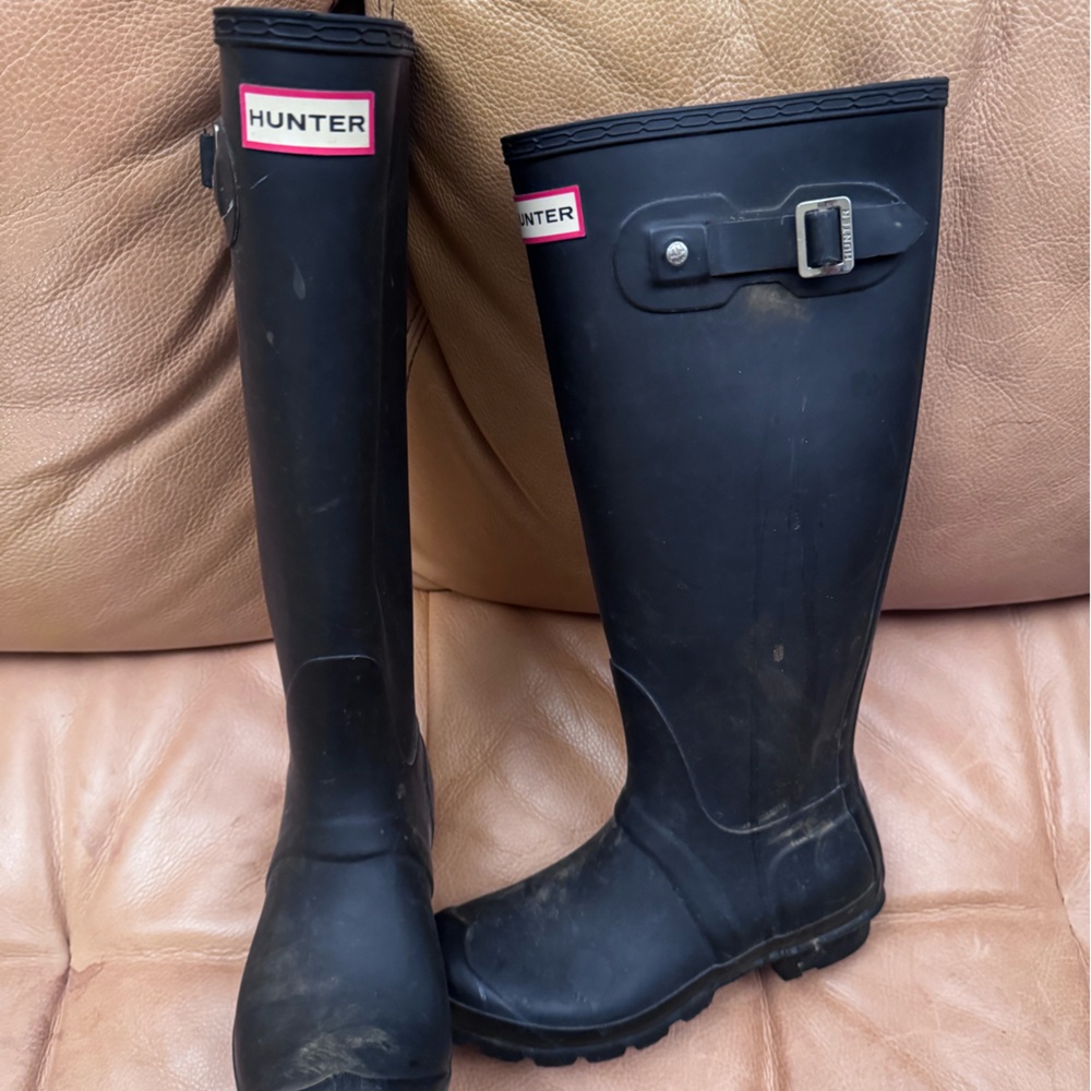 Hunter Black Tall Rain Boots